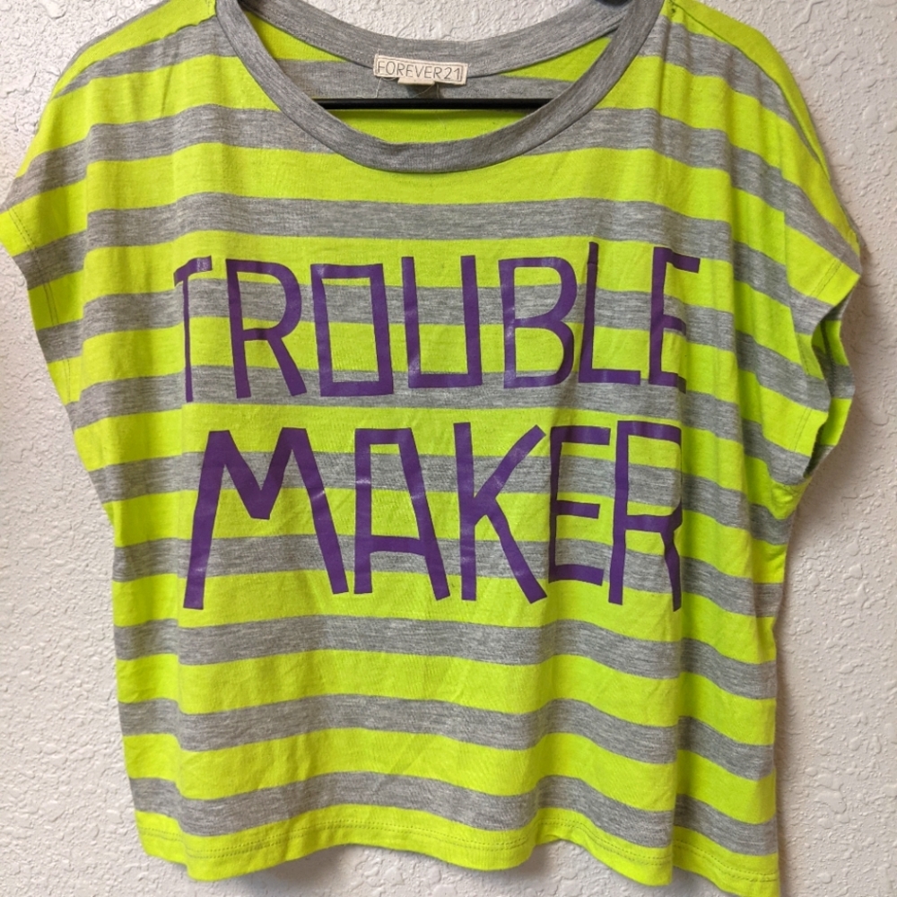 Forever 21 cropped tee